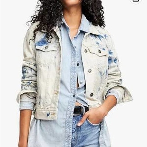 Free People NWT Rumors Acid Wash Denim Button‎ Jacket Jones Tie Dye Blue Small - Picture 1 of 14
